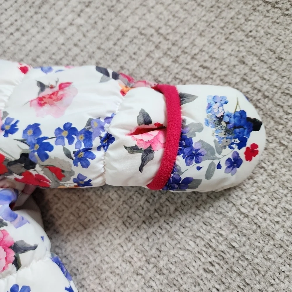 Vintage Floral Full Fleece Lined Snow Suit Size 12 Months